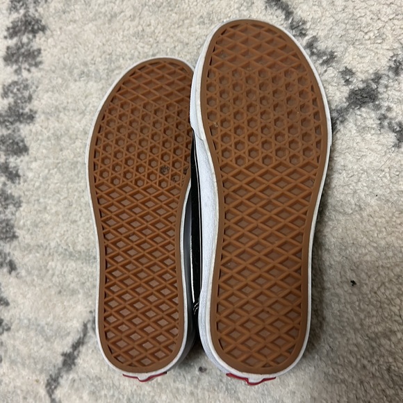 Women Vans old Skool Classic black and white shoes - Picture 4 of 7